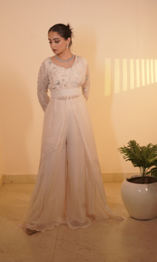 Pearly White Sharar Set